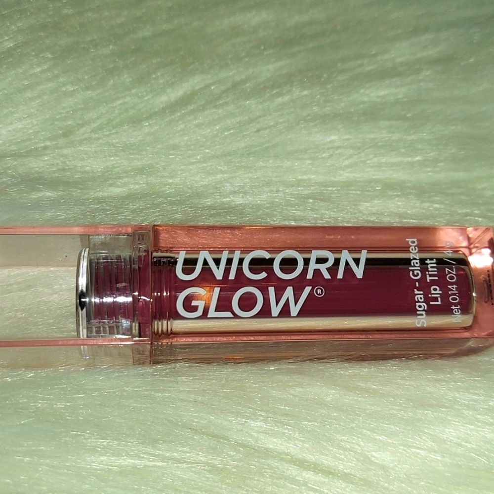 Unicorn Glow Sugar Glazed Lip Tint in Lissom